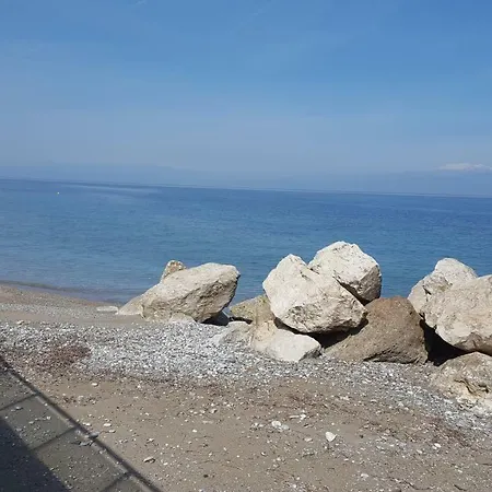 Elegant Sea Side Διαμέρισμα Ξυλόκαστρο