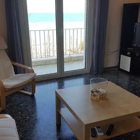 Διαμέρισμα Elegant Sea Side *